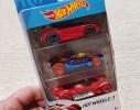3 AUTOMOBILINE HOT WHEELS NUOVE!