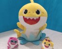PELUCHE BABY SHARK CANTA E BALLA