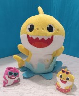 PELUCHE BABY SHARK CANTA E BALLA