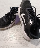 SCARPE NIKE TG 38,5
