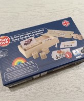 GIOCO DEI DADI CON LE LETTERE DI LEGNO