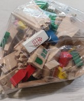 PISTA MACCHINNIE DI LEGNO