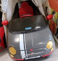 AUTOMOBILE CHICCO CON BATTERIA NUOVA!