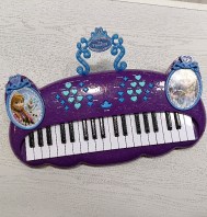 PIANOLA FROZEN