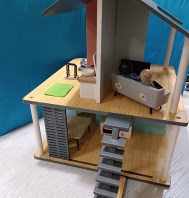 CASA DELLE BAMBOLE DI LEGNO+ACCESSORI