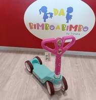 MONOPATTINO 4 RUOTE BARBIE