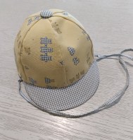 CAPPELLO CON VISIERA PRIMI MESI