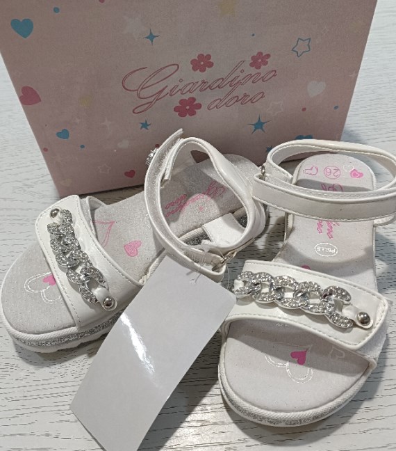 SANDALI TG 24 NUOVI!