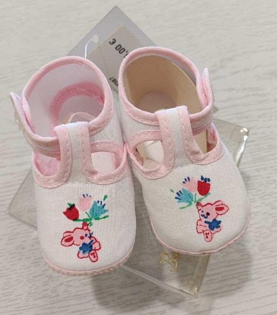 SCARPE PRIMI MESI