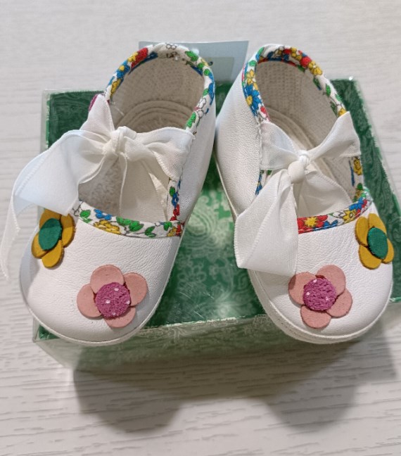SCARPE PRIMI MESI