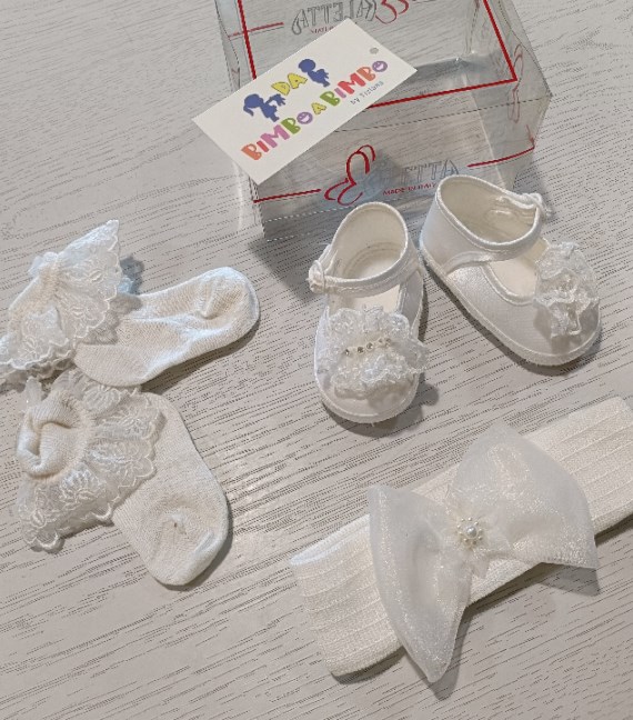 COMPLETO ALETTA SCARPE+CALZINI+PASSATA CAPELLI...