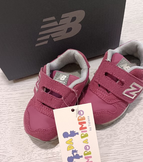 SCARPE NEW BALANCE TG 20