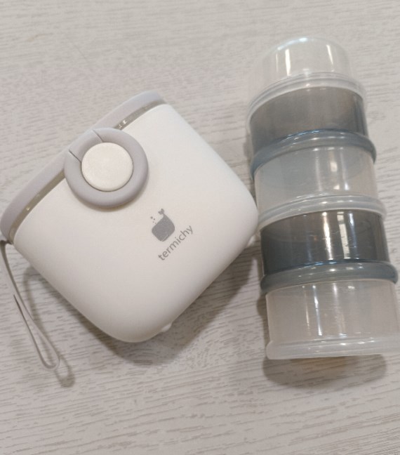 PORTA LATTE IN POLVERE+4 CONTENITORI