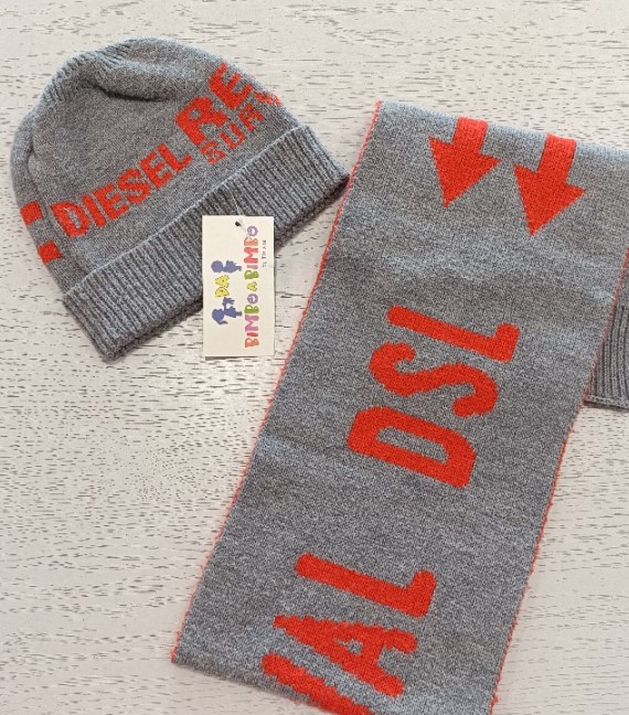 COMPLETO CAPPELLO+SCIARPA DIESEL 6/8 ANNI