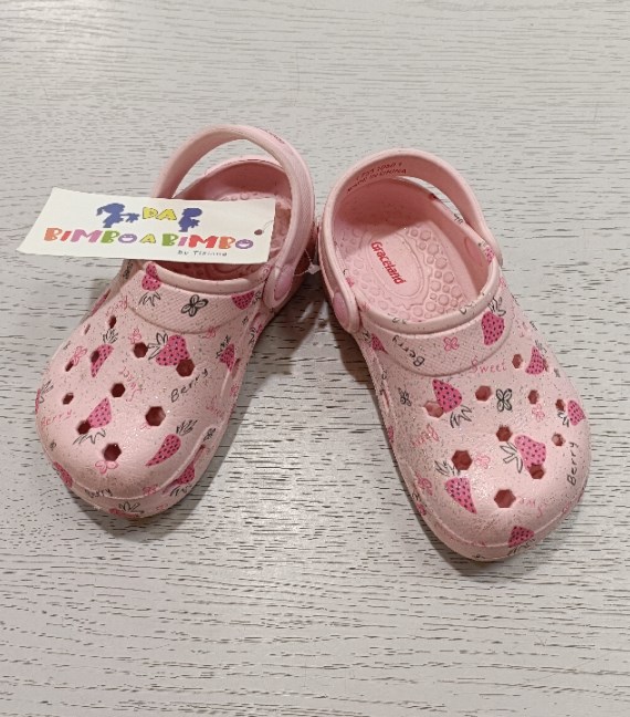 CROCS TG 23