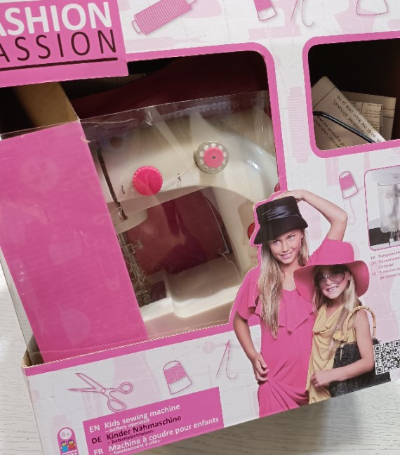 MACCHINA DA CUCIRE GIOCATTOLO