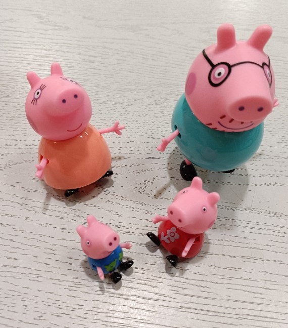 PERSONAGGI PEPPA E FAMILY