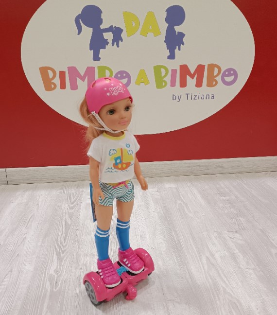 BAMBOLA NANCY+SKATEBOARD