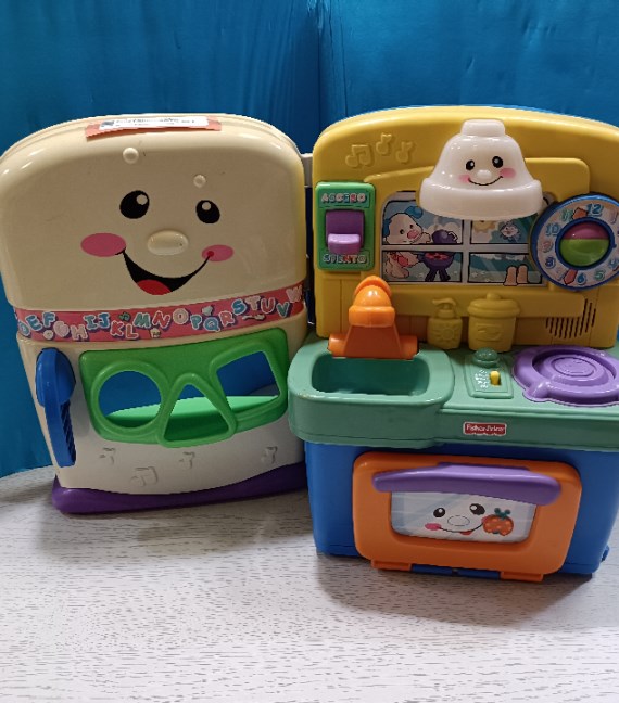 CUCINA MUSICALE FISHER PRICE ITALIANO/INGLESE