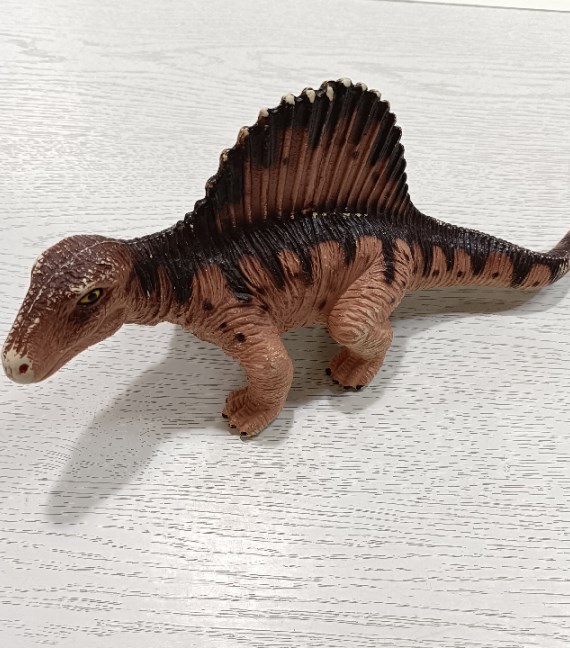 DINOSAURO SPINOSAURO