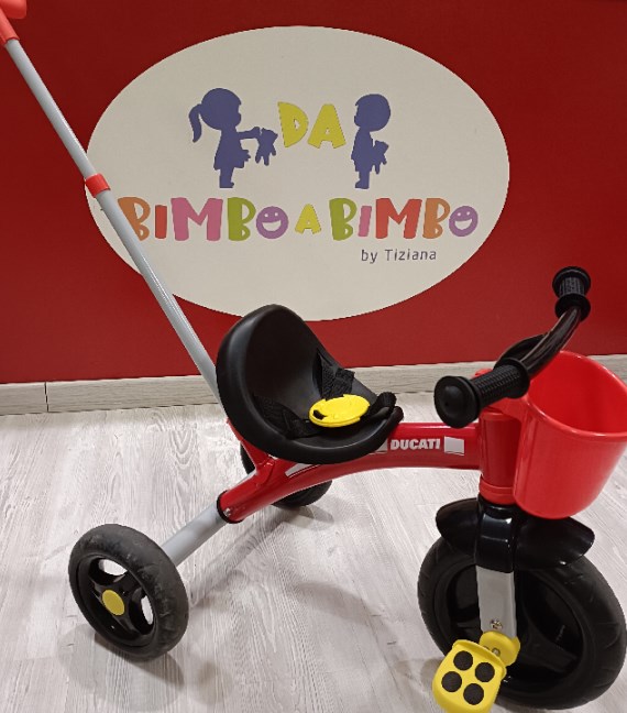 TRICICLO CON MANICO DUCATI