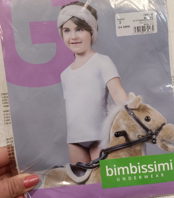 MAGLIA INTIMA 3/4 ANNI NUOVA!