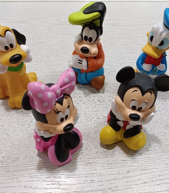 5 PERSONAGGI DISNEY ORIGINALI