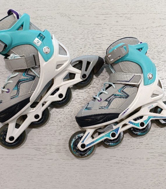 PATTINI ROLLERBLADE TG 35/38 (PRATICAMENTE NUOVI!)