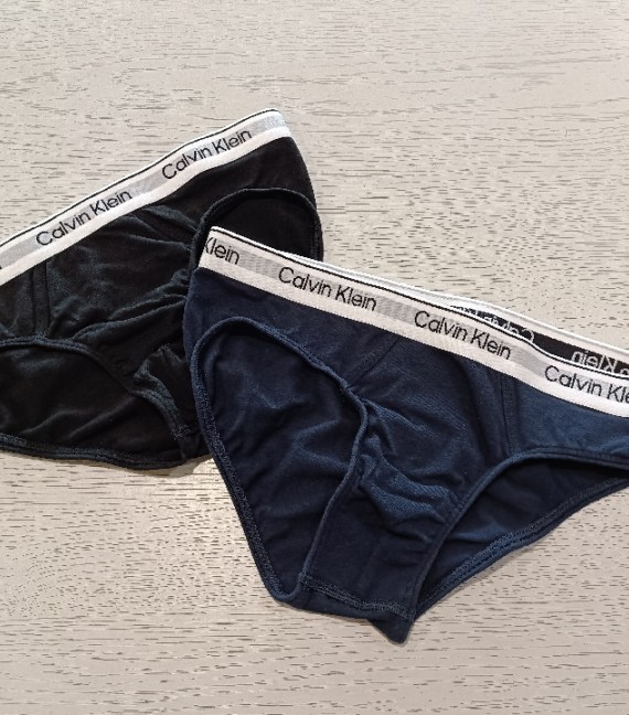2 PAIA DI SLIP BIMBO CALVIN KLEIN 10/12 ANNI (MAI...