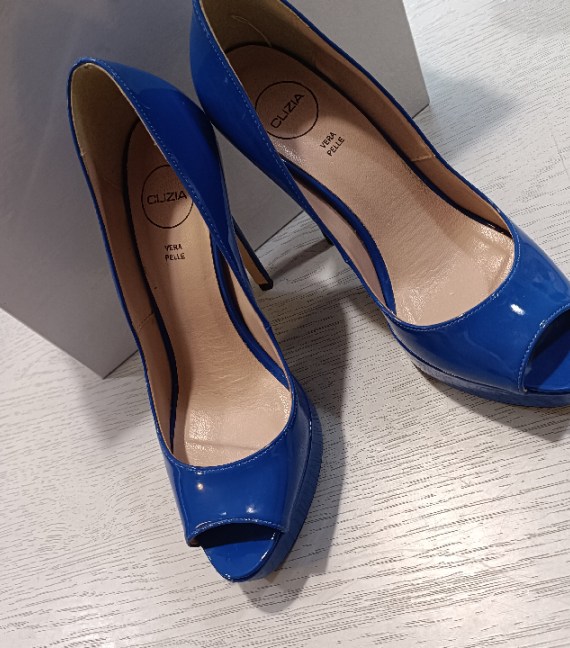 SCARPE DONNA CON INTERNO PURA PELLE TG 37