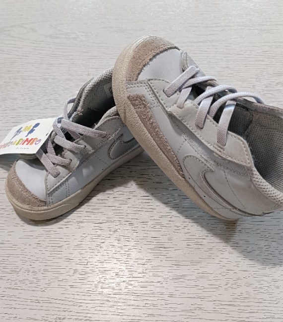 SCARPE NIKE TG 25