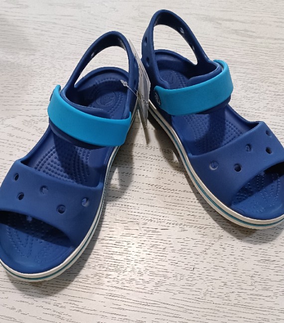 CROCS TG 32/33
