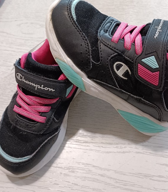 SCARPE CHAMPION CON LUCI TG 28
